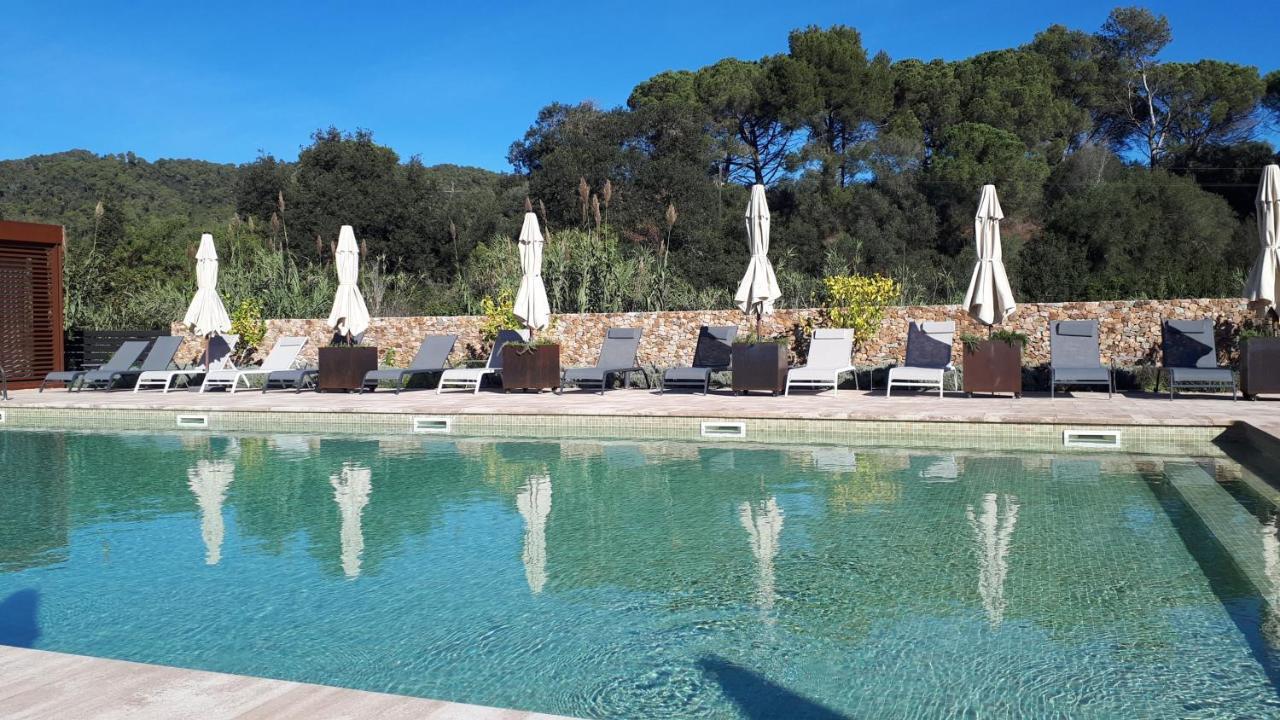 Hotel Mas Del Sol Vall-Llobrega Eksteriør billede